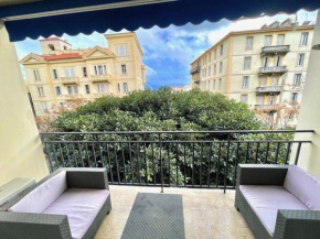 Appartement 3 pièces, climatisé, 6 couchages, centre-ville d'Ajaccio, à 600m de la plage du Trottel - FR-1-61-521